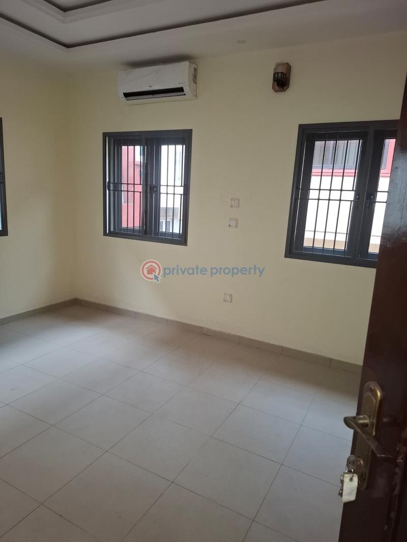 4 bedroom Duplex For Sale Ogudu GRA Ojota Lagos - 3