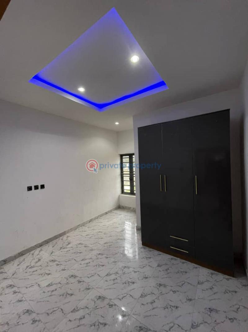 4 bedroom terrace duplex - 1 4 bedroom Terraced Duplex For Sale Orchid Lekki Along Lekki Expressway Lagos - 1
