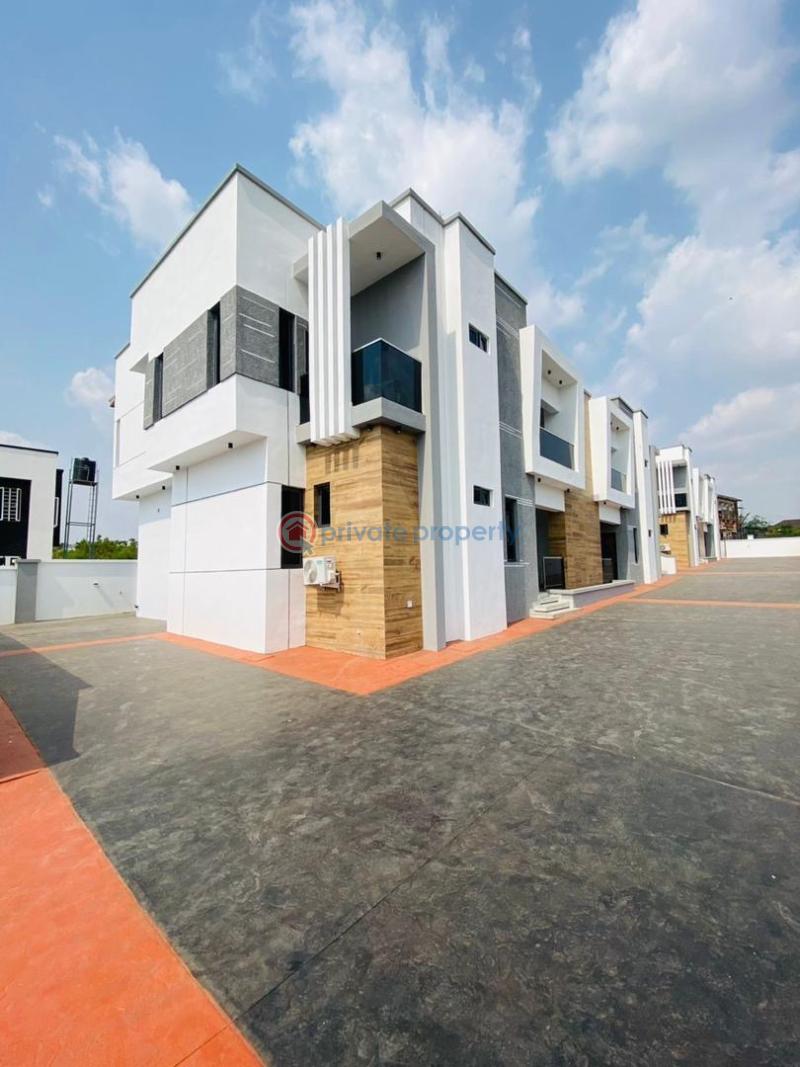 4 bedroom Terraced Duplex For Rent Carlton Gate Estate Akobo Ibadan Oyo - 0