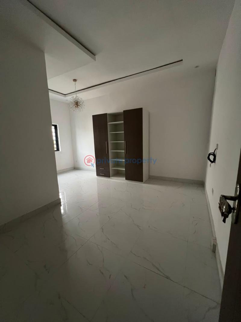 4 bedroom Terrace For Rent Sangotedo Ajah Lagos - 11