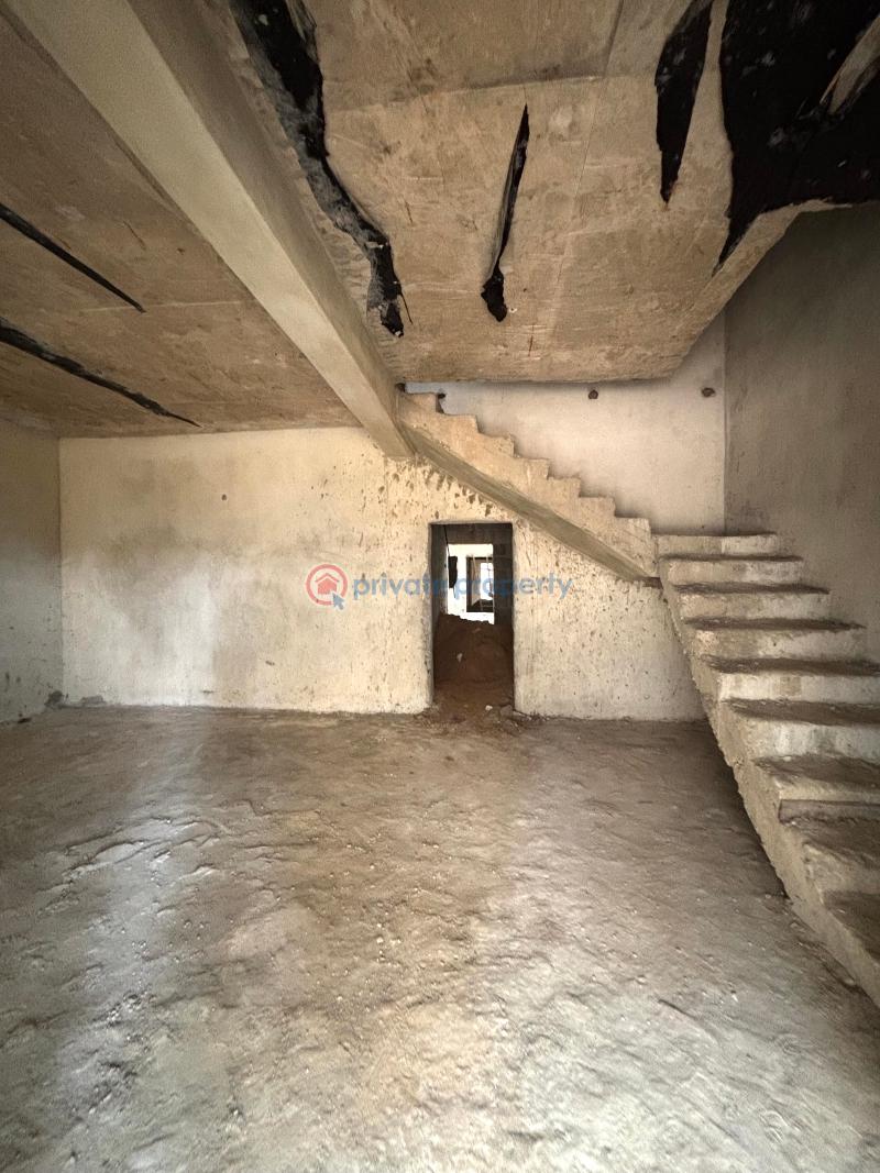 4 bedroom Terraced Duplex For Sale Behind Logos Ministries, Elelenwo Port Harcourt Rivers - 3