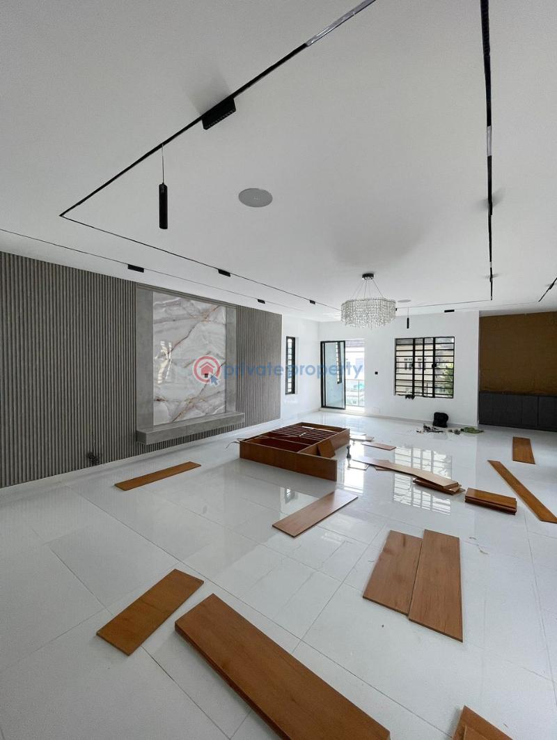 5 bedroom House For Sale Chevron Lekki Lagos Chevron Drive Lekki Lagos - 1