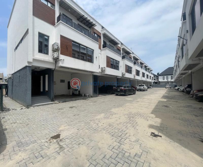 4 bedroom Terraced Duplex For Rent Ologolo Lekki Lagos - 0