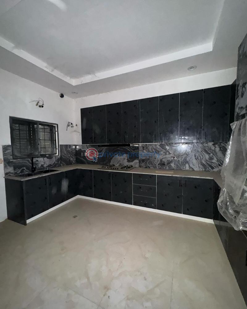 4 bedroom Terrace For Sale Guzape Abuja Phase 1  - 3