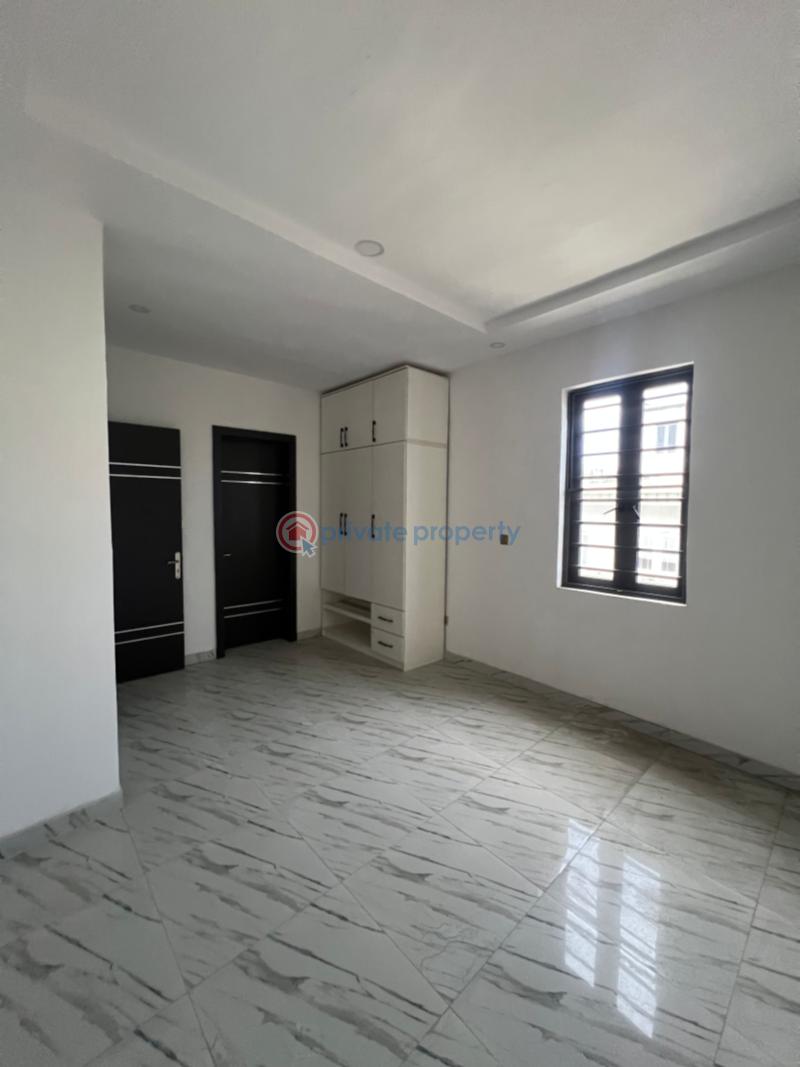 4 bedroom Terraced Duplex For Rent Ilasan Lekki Lagos - 12