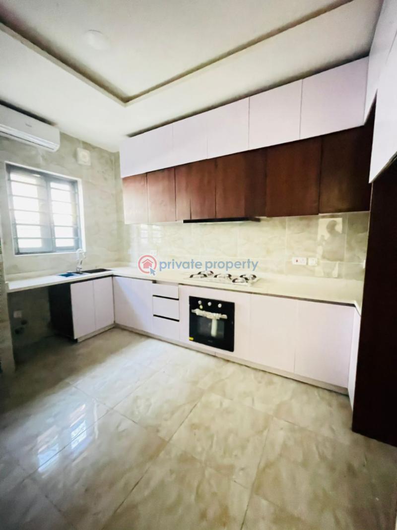 4 bedroom Terrace For Sale Lekki Phase 1 Lagos - 3