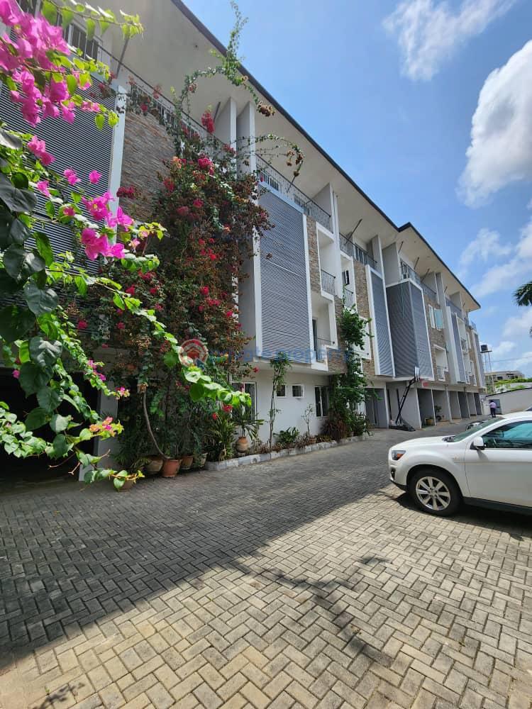 4 bedroom Terraced Duplex For Rent Ikoyi Lagos