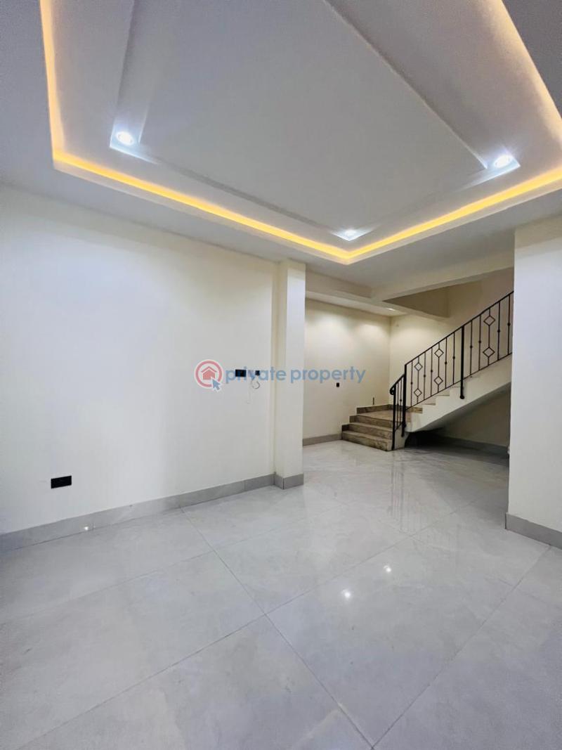 5 bedroom Terraced Duplex For Sale Bourdillon Ikoyi Lagos - 16