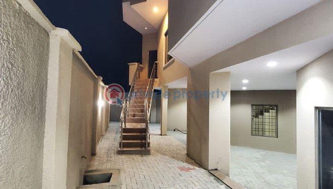 4 bedroom Terraced Duplex For Sale Guzape Abuja Phase 1  - 4