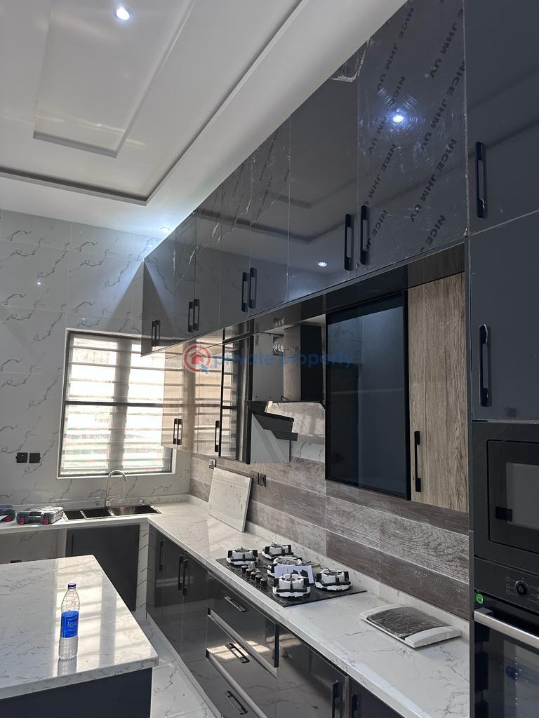 4 bedroom Terraced Duplex For Sale Vgc Victoria Garden City Lekki Lagos - 7