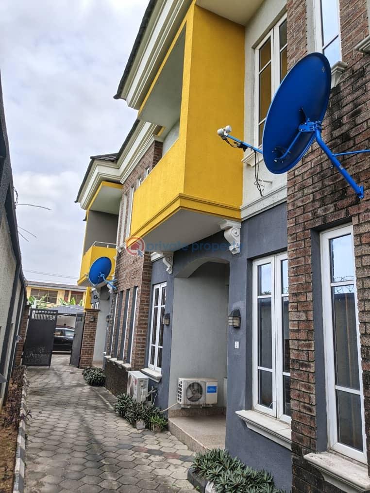 4bedroom terraced duplex - 4 4 bedroom Terraced Duplex For Sale Gbagada Lagos - 4