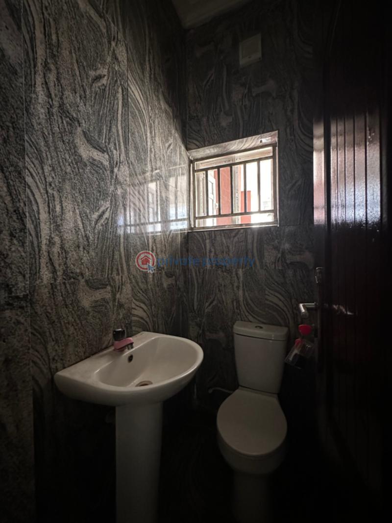 4 bedroom Terraced Duplex For Sale Okwujiagwu Street, Peter Odili Port Harcourt Rivers - 2