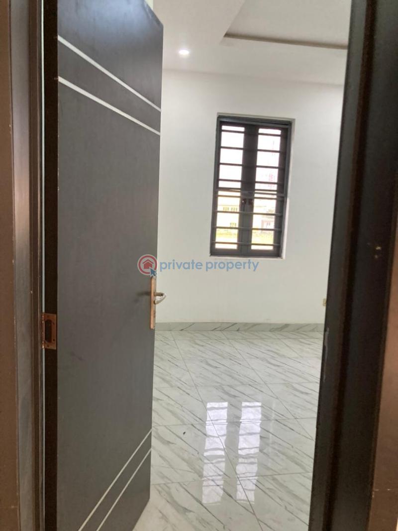 4 bedroom Terraced Duplex For Sale Ilasan Lekki Lagos - 5