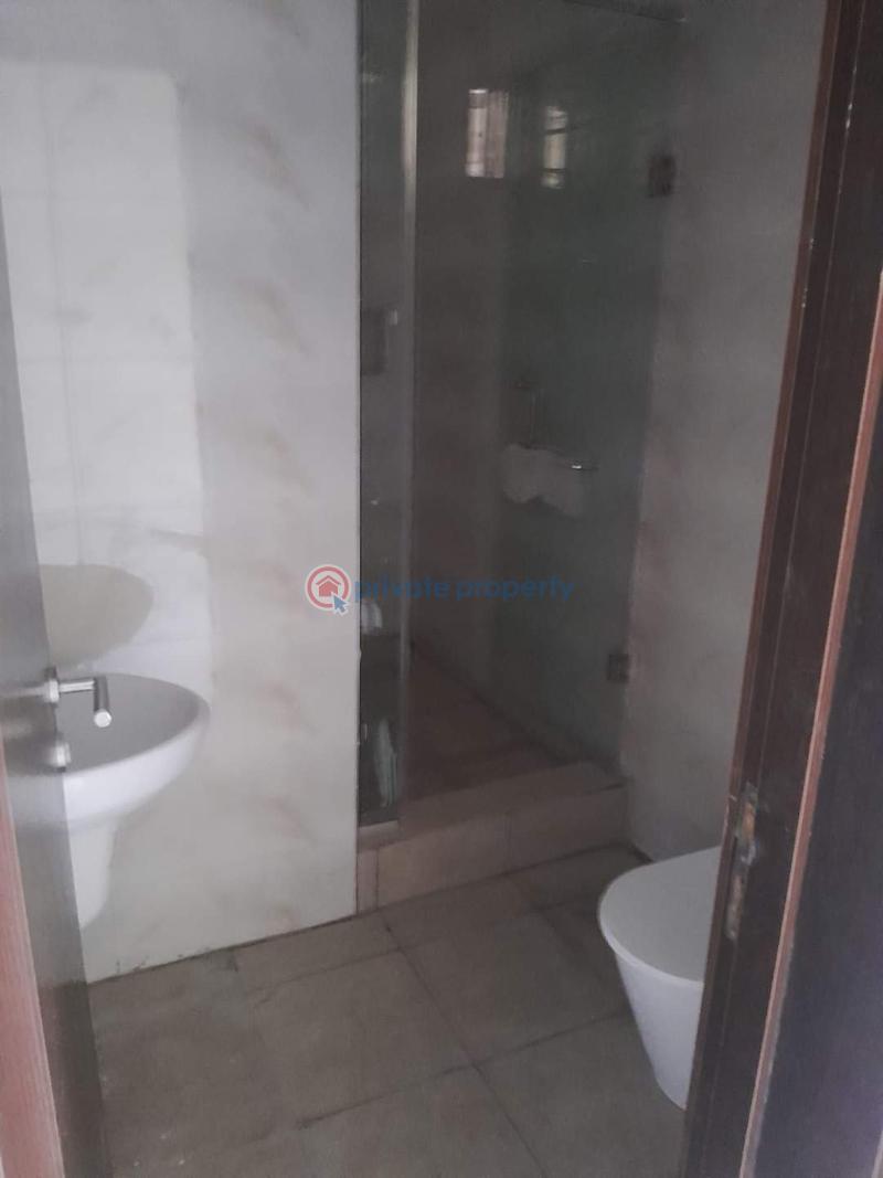 4 bedroom Block Of Flats For Rent Off Bashorun Okunsanya Street,behind Tantaliser Lekki Phase 1. Lekki Phase 1 Lagos - 3