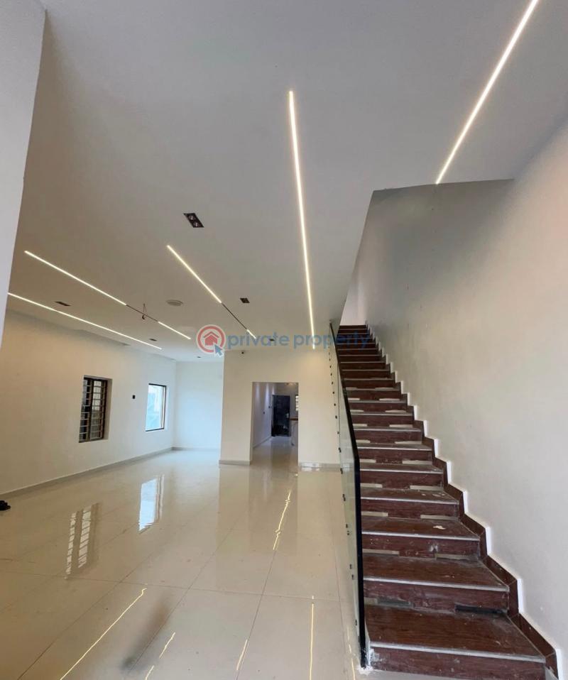 4 bedroom Duplex For Sale Gold Town Estate Rumuodumaya New Layout Port Harcourt Rivers - 1