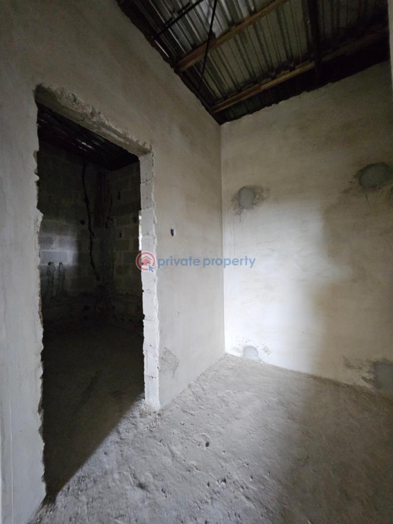 4 bedroom Semi detached Duplex For Sale Gold Town Estate, Rumuodomaya Port Harcourt Rivers - 11