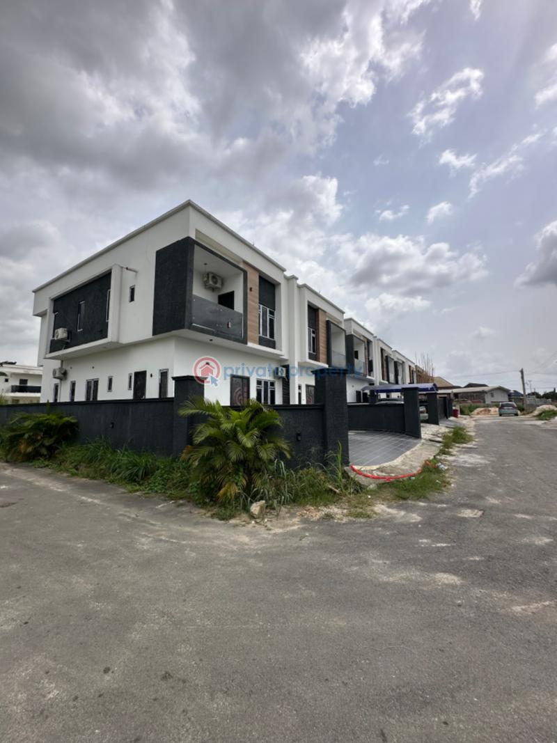 4 bedroom Semi detached Duplex For Sale Gold Town Estate, Rumuodomaya Port Harcourt Rivers - 13
