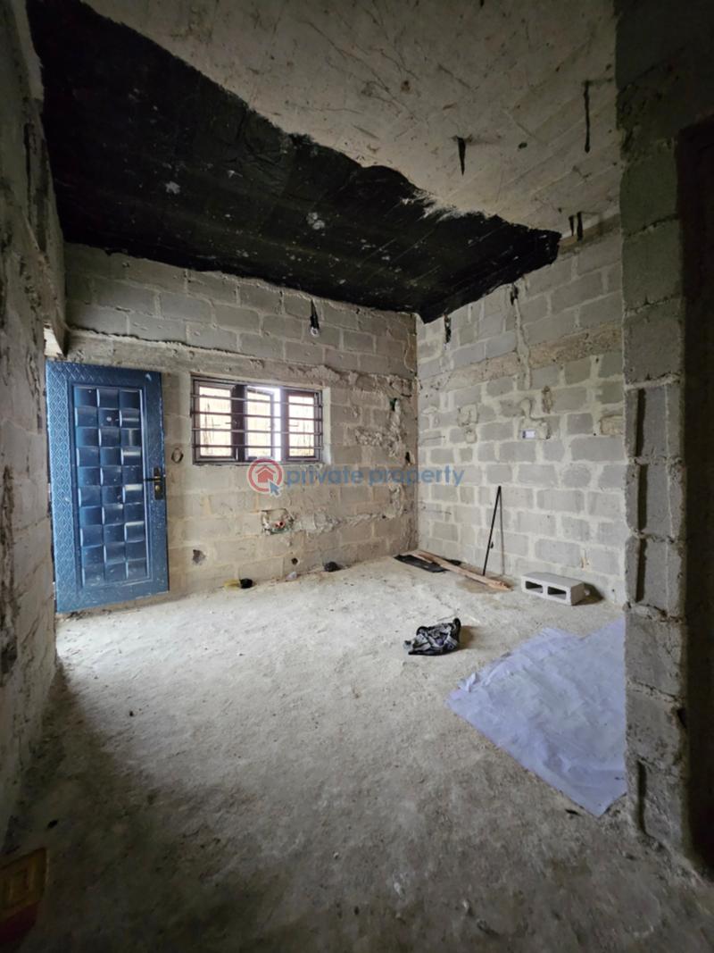 4 bedroom Semi detached Duplex For Sale Gold Town Estate, Rumuodomaya Port Harcourt Rivers - 4