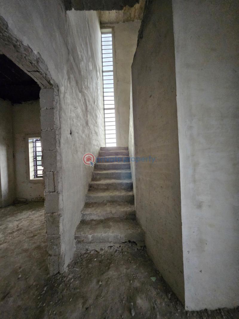 4 bedroom Semi detached Duplex For Sale Gold Town Estate, Rumuodomaya Port Harcourt Rivers - 5