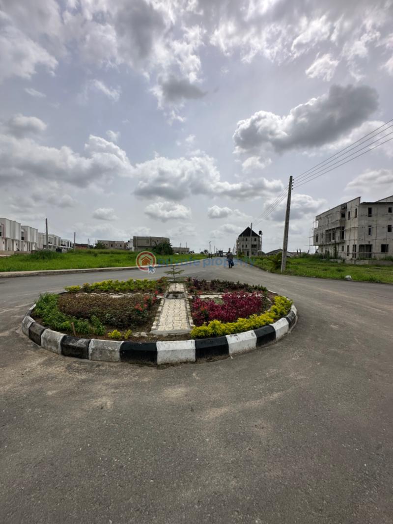 4 bedroom Semi detached Duplex For Sale Gold Town Estate, Rumuodomaya Port Harcourt Rivers - 16
