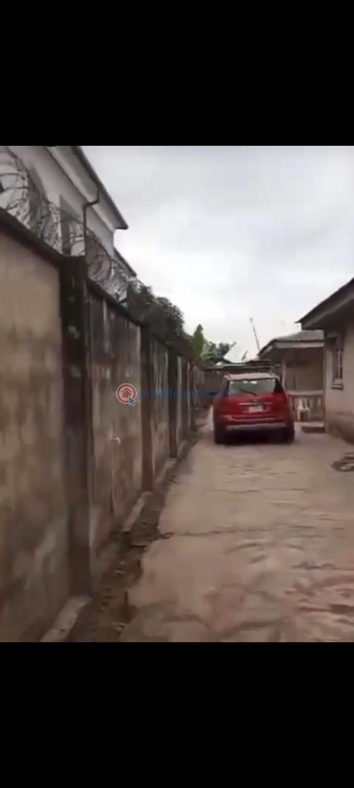 4 bedroom Bungalow For Sale Back Of Sheriff Hotel, First Avenue Ikorodu Igbogbo Ikorodu Lagos - 4