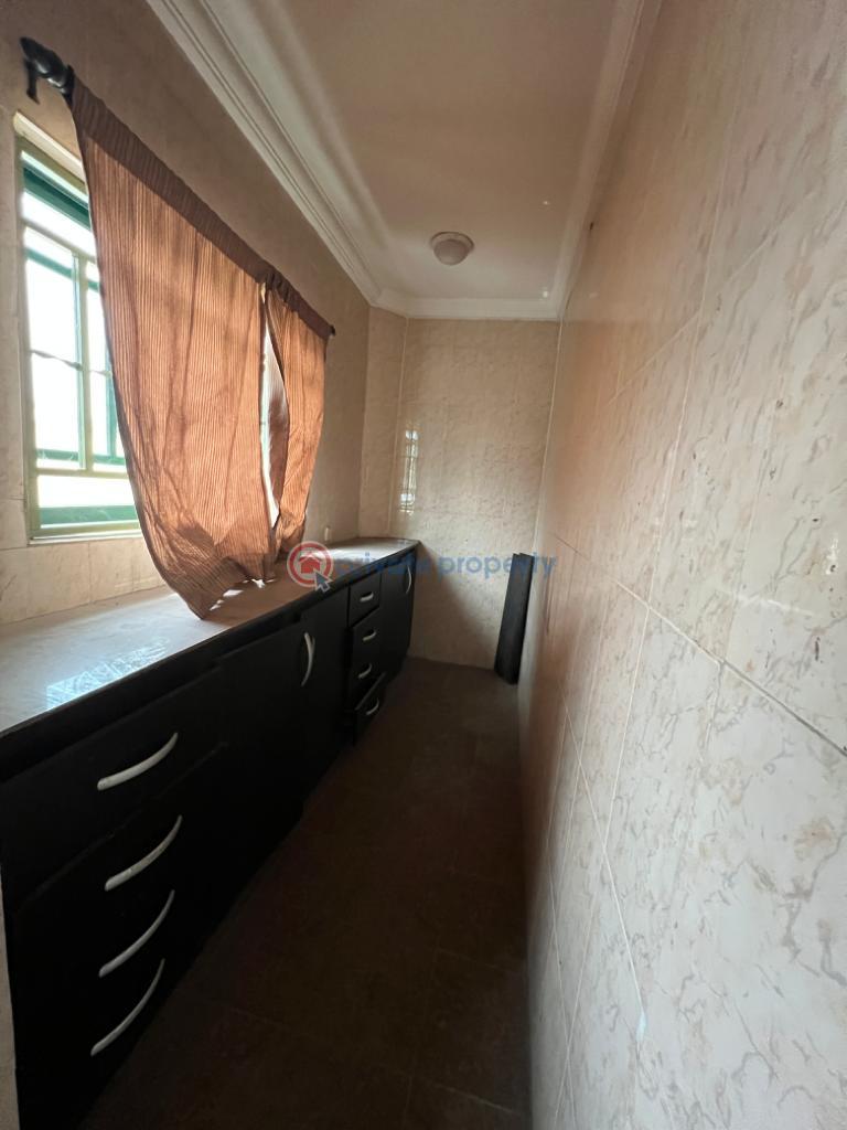 4 bedroom Detached Bungalow For Sale Ogunfayo Estate Awoyaya Ajah Lagos - 2