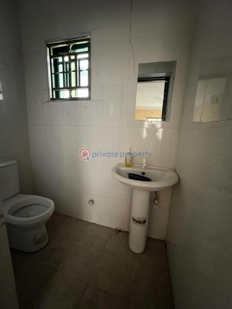 4 bedroom Detached Bungalow For Sale Ogunfayo Estate Awoyaya Ajah Lagos - 6