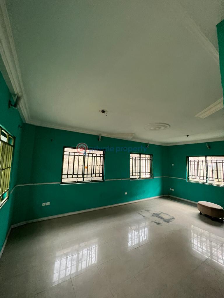 4 bedroom Detached Bungalow For Sale Ogunfayo Estate Awoyaya Ajah Lagos - 5