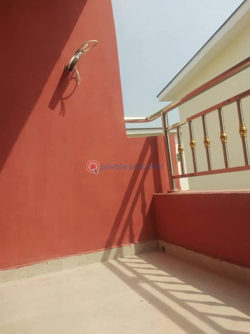 4 bedroom Flat & Apartment For Sale Meridian Park Estate Awoyaya Ajah Lagos - 10