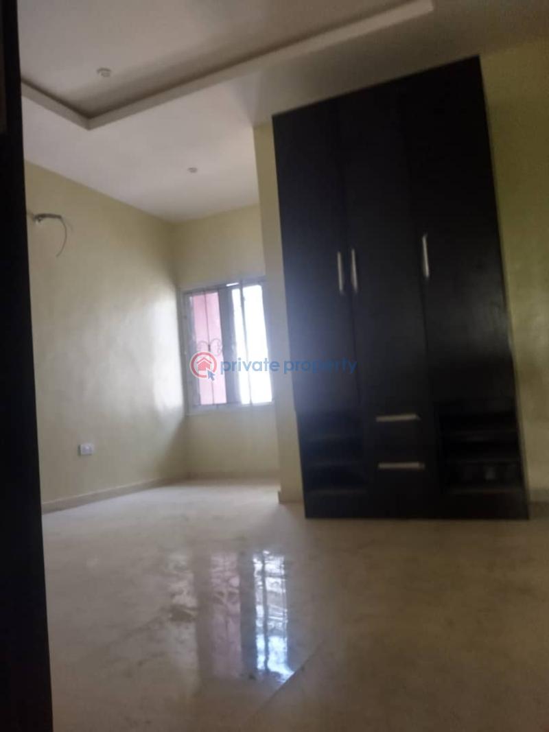 4 bedroom Flat & Apartment For Sale Meridian Park Estate Awoyaya Ajah Lagos - 7
