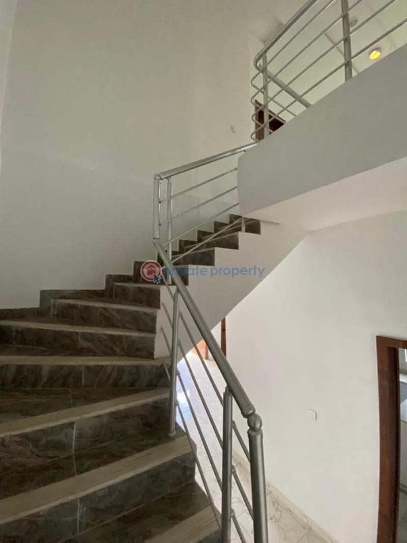 4 bedroom Duplex For Sale 2nd Toll Gate Lekki Phase 2 Lagos - 3