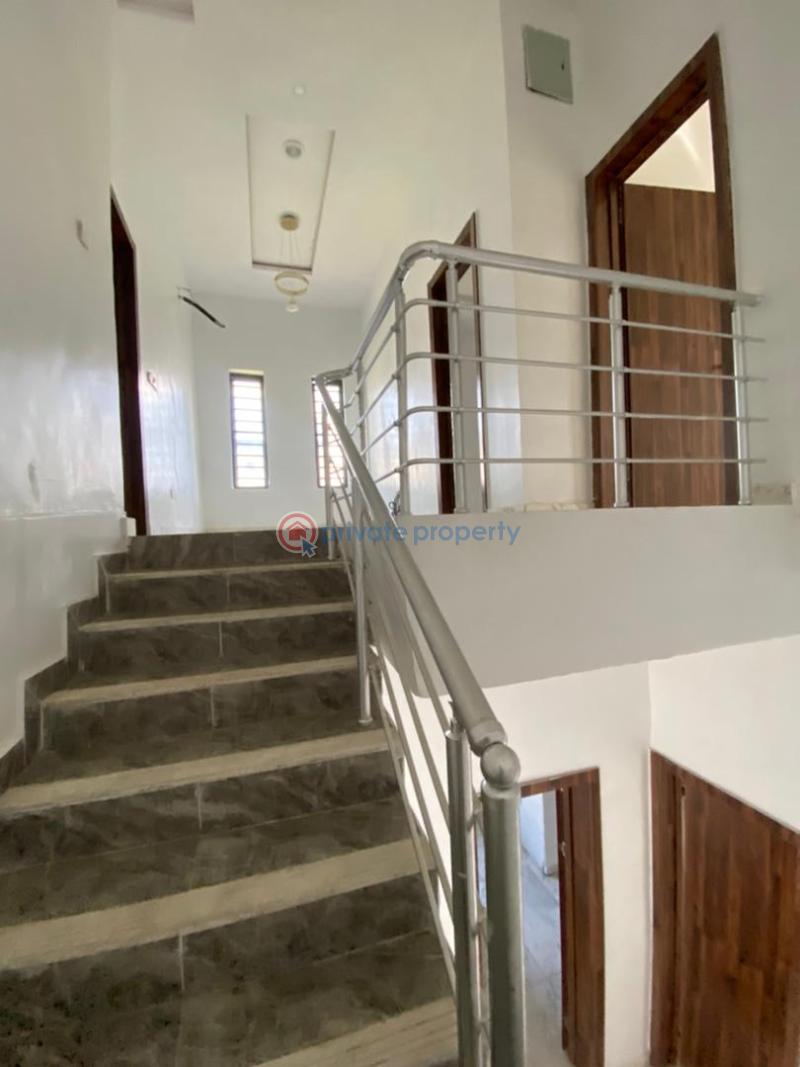 4 bedroom Duplex For Sale 2nd Toll Gate Lekki Phase 2 Lagos - 7