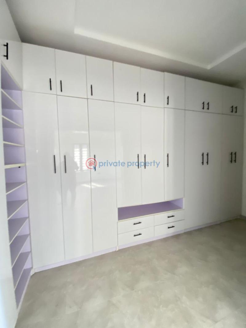 4 bedroom Duplex For Sale 2nd Toll Gate Lekki Phase 2 Lagos - 17