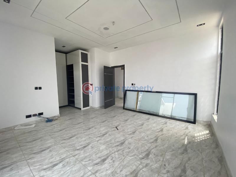 4bedrooms terraces duplex for sale - 8 4 bedroom Terrace For Sale Ikota Villa Estate Ikota Lekki Lagos - 8