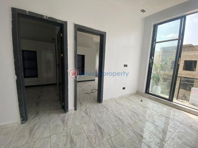 4bedrooms terraces duplex for sale - 12 4 bedroom Terrace For Sale Ikota Villa Estate Ikota Lekki Lagos - 12