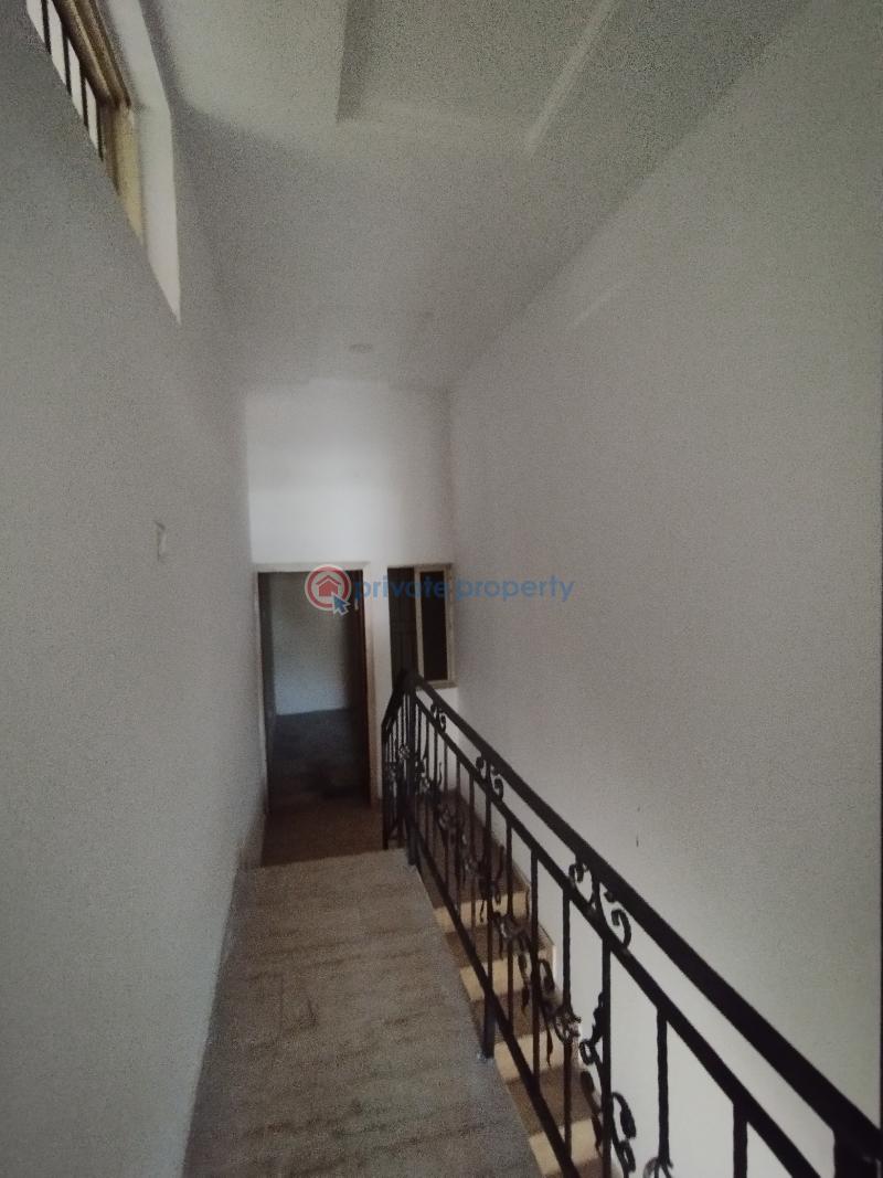 4 bedroom Terraced Duplex For Rent Estate Ikota Lekki Lagos - 10