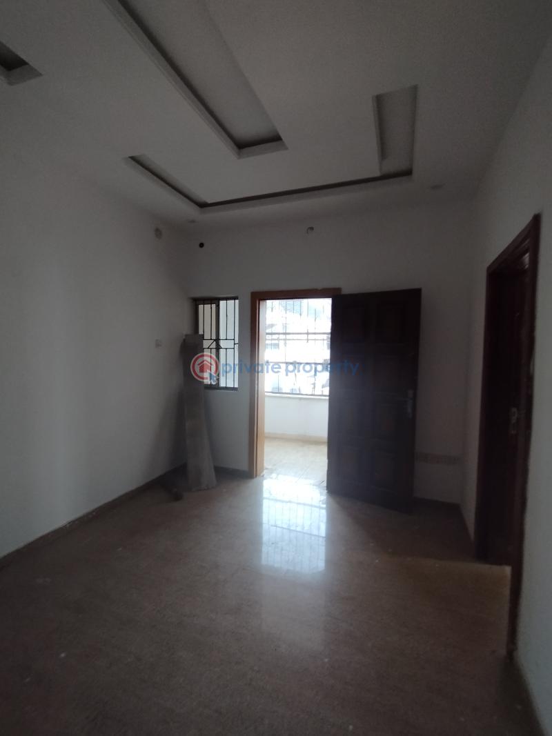 4 bedroom Terraced Duplex For Rent Estate Ikota Lekki Lagos - 16