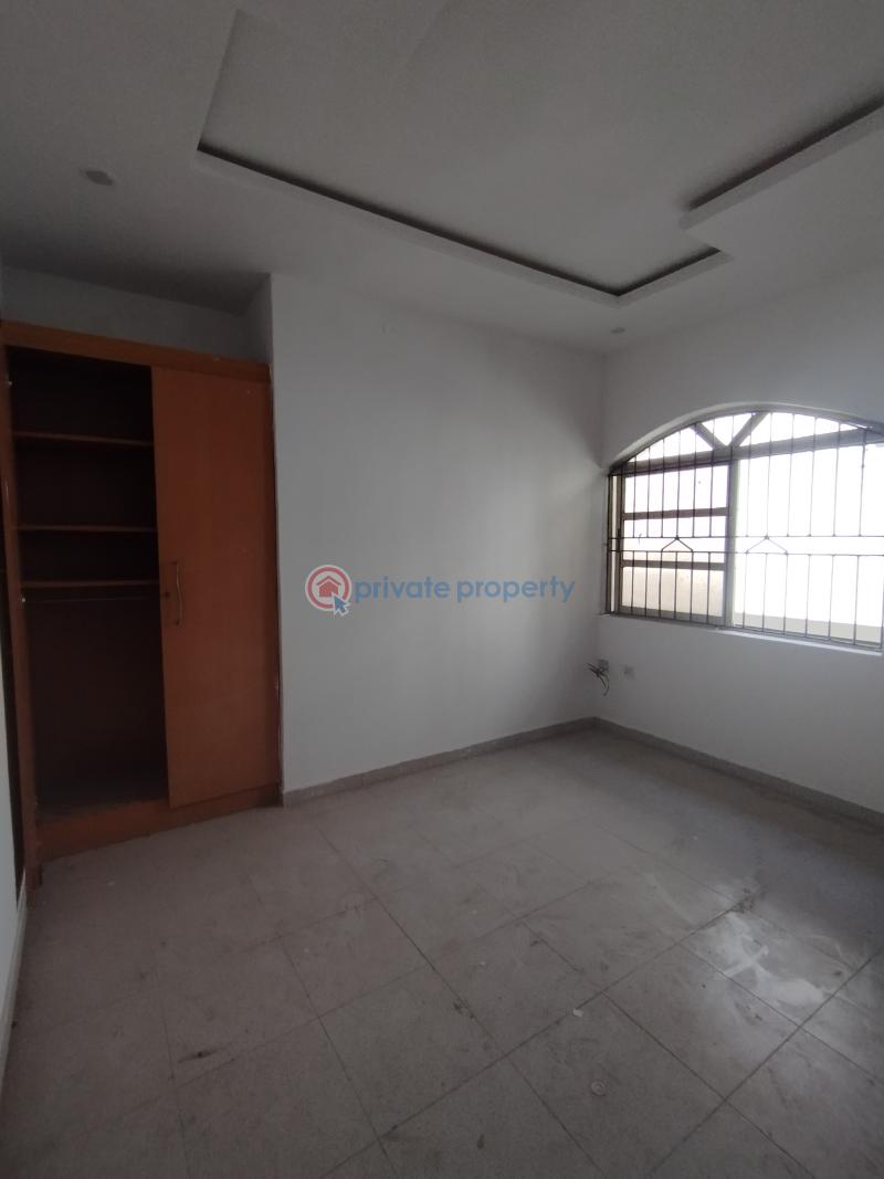 4 bedroom Terraced Duplex For Rent Estate Ikota Lekki Lagos - 11