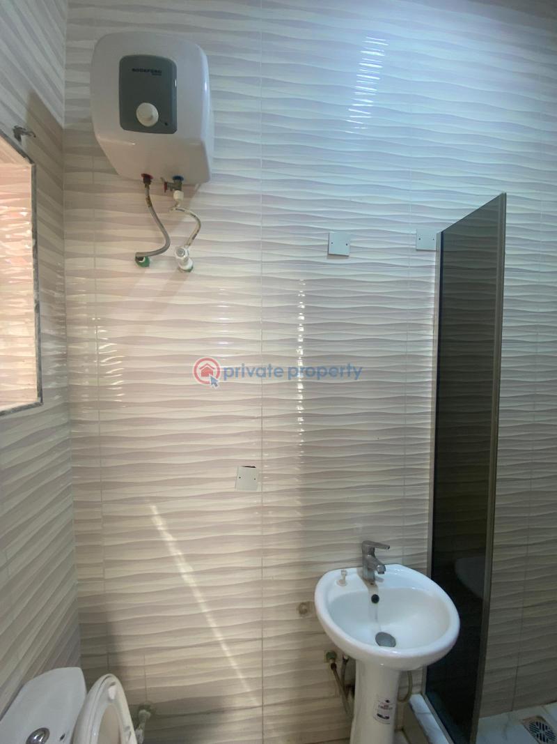 4 bedroom House For Rent Estate Osapa London Lekki Lagos - 4
