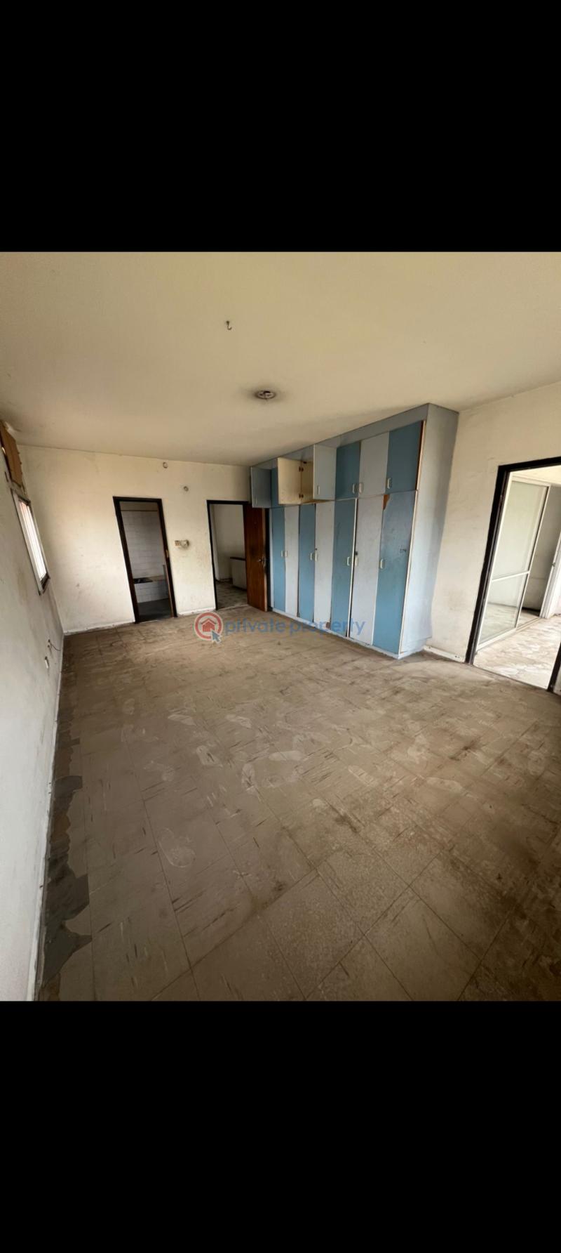 4 bedroom Semi detached Duplex For Sale Danny Estate Makoko Yaba Lagos - 1