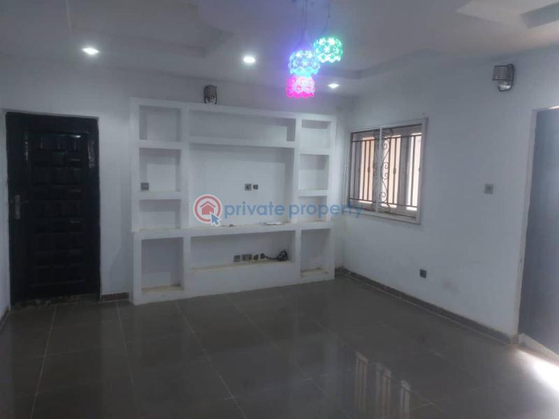 3 bedroom Block Of Flats For Sale Ologede Estate New Garage Akala Express Ibadan Oyo - 0