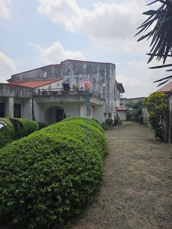 10 bedroom Detached Duplex For Sale Aguda  Surulere Lagos - 1