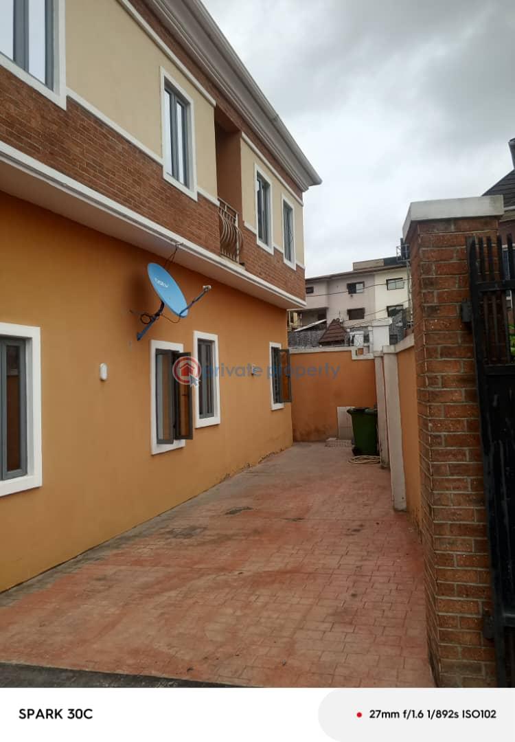 Detached Duplex For Sale Omole Phase 2 Ikeja Lagos - 0