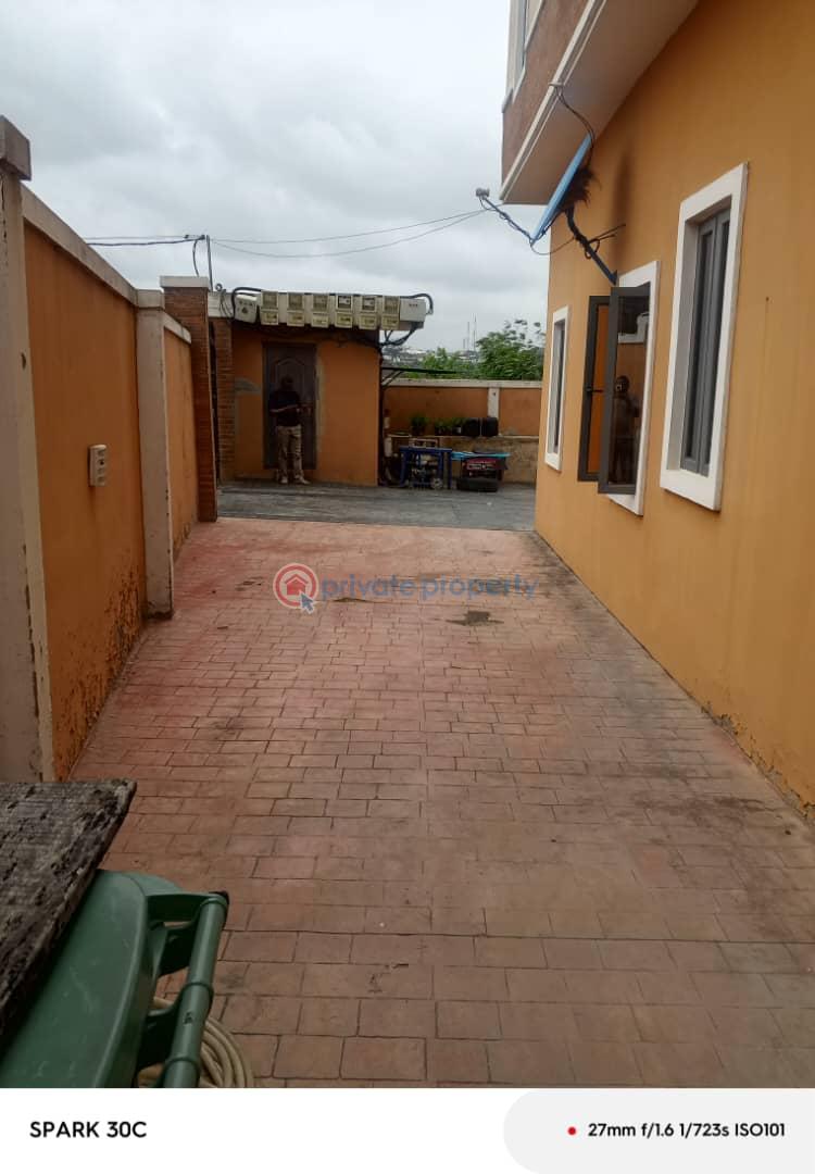 Detached Duplex For Sale Omole Phase 2 Ikeja Lagos - 1