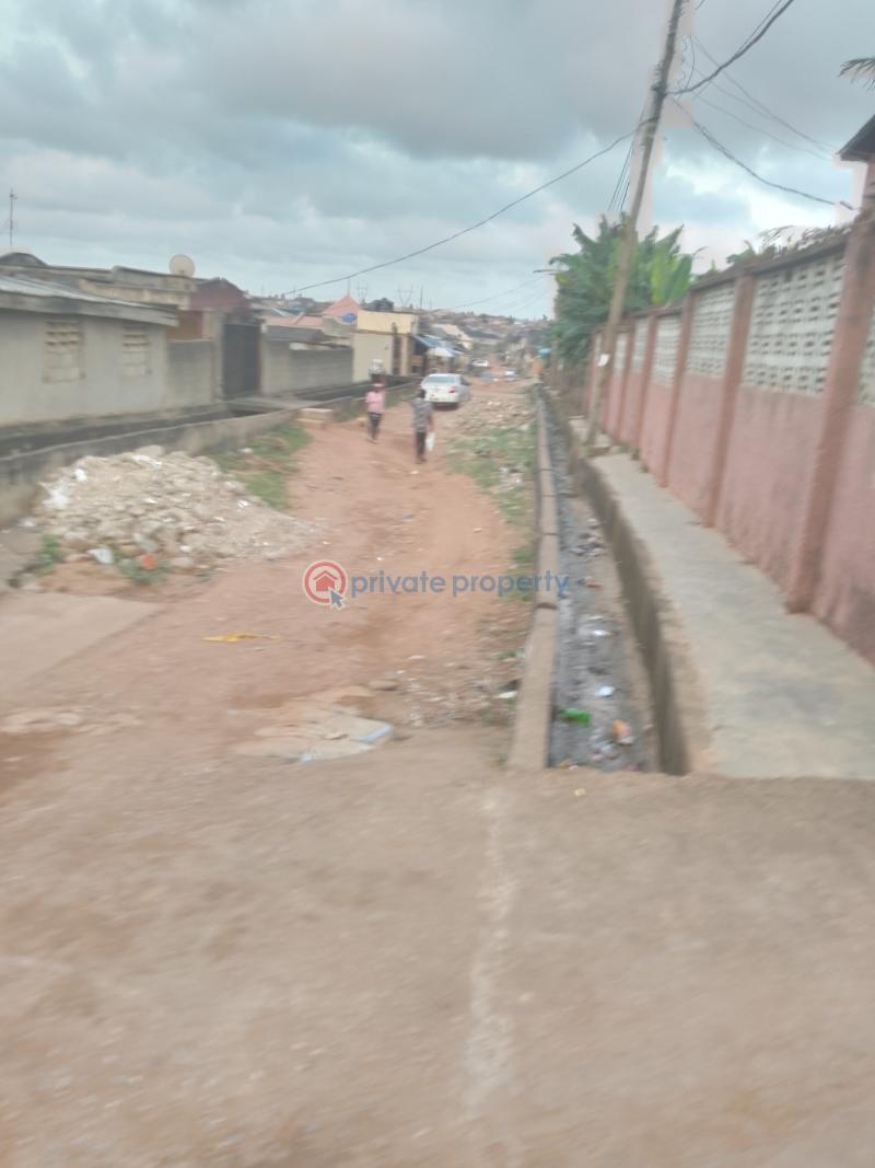 For sale Land Ikotun Ikotun/Igando Lagos (PID 8PAWXX) Private