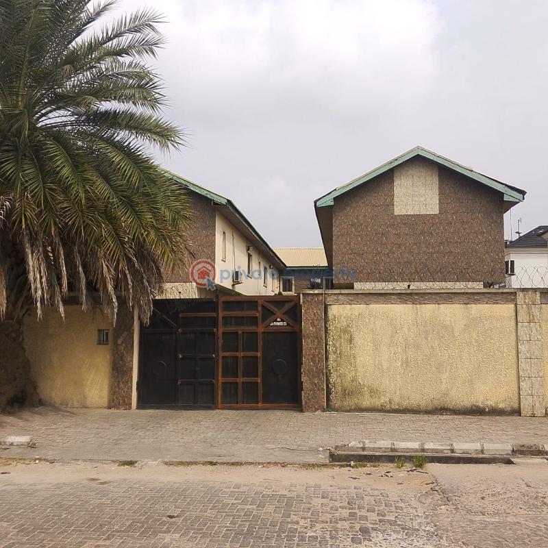 3 bedroom Terrace For Sale Omorinde Lekki Phase 1 Lagos - 0