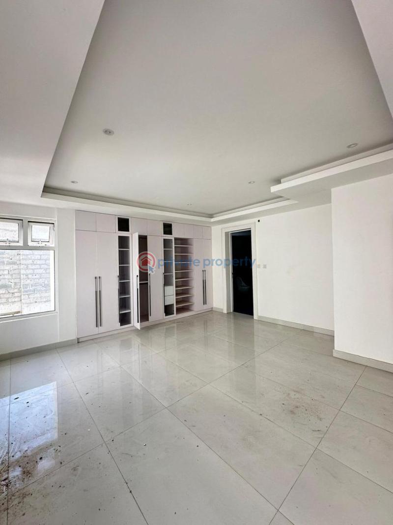 5 bedroom Duplex For Sale Banana Island Ikoyi Lagos - 2