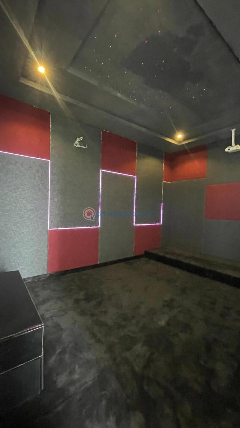 5 bedroom Detached Duplex For Sale Ikota Lekki Lagos - 8