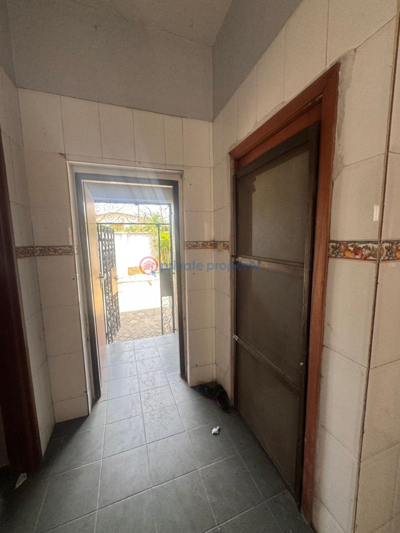 5 bedroom Commercial Property For Rent Lekki Phase 1 Lagos - 12