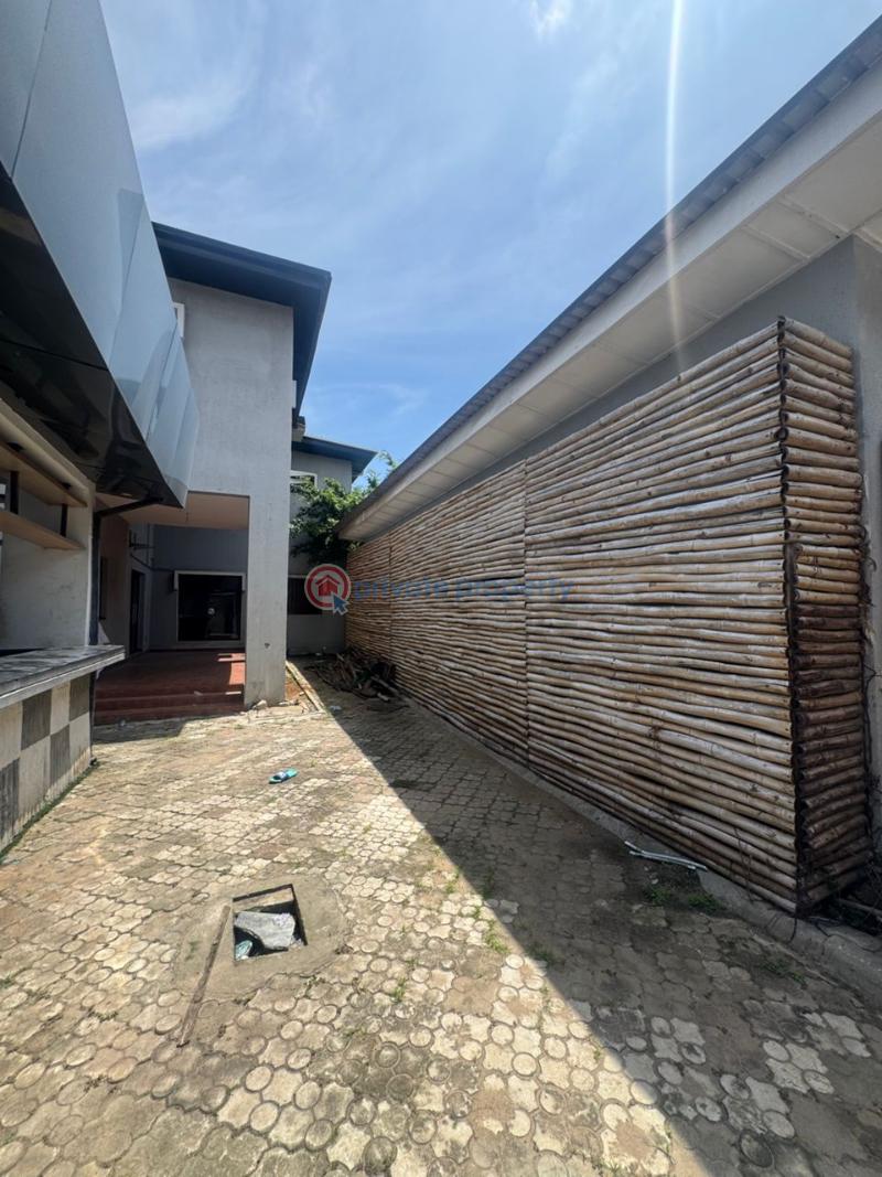 5 bedroom Commercial Property For Rent Lekki Phase 1 Lagos - 5
